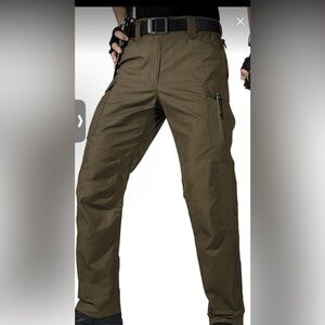 Free Soldier NWOT MOSS GREEN 30 x 29 Cargo hiking work water resistant Pants